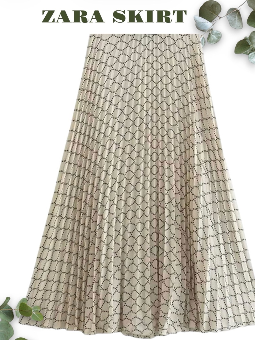This Pleated Maxi Skirt Zara Features Geometric Pattern Black & White Chains S.